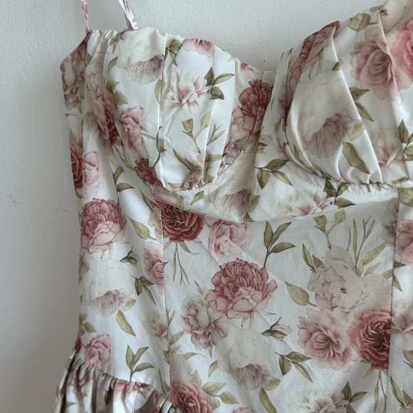 CIDER rose romper size small - Picture 2 of 3